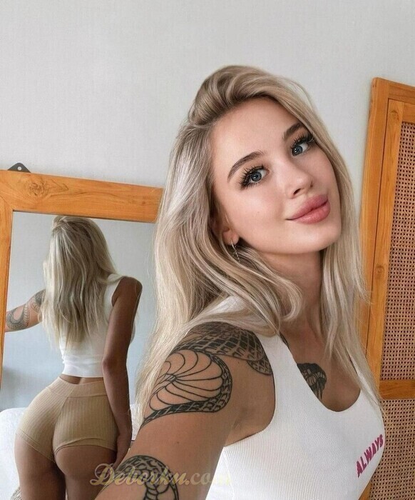 Девушка Лиза 24 Русская из Москвы